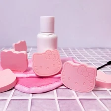IMPRESSIONS VANITY - HELLO KITTY 12PC SPONGE SET / JUEGO DE ESPONJAS DE 12 PIEZA