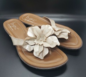 BOC Born Metallic Leather Thong Sandal Flower Low Heel Women's Size 8 Champagne | eBay