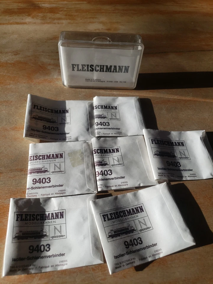 Fleischmann 9403 N Scale Insulated Joiner 7 Packs Of 12 NEW - Image 3 of 4