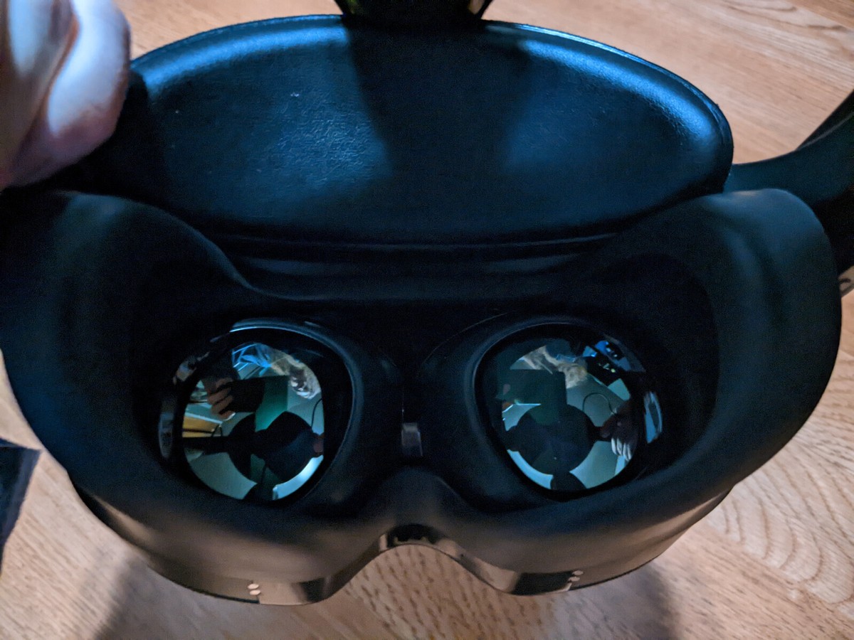 Meta Quest Pro vr 256GB - VR HEADSET ONLY - VRCHAT eye tracking | eBay