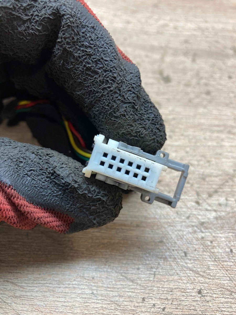 8364648 BMW 1 3 5 7 series Connector Plug Unit Computer Wire 