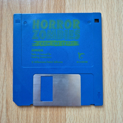   HORROR ZOMBIES FROM THE CRYPT   Diskette Commodore Amiga 500 600 1200  2000  