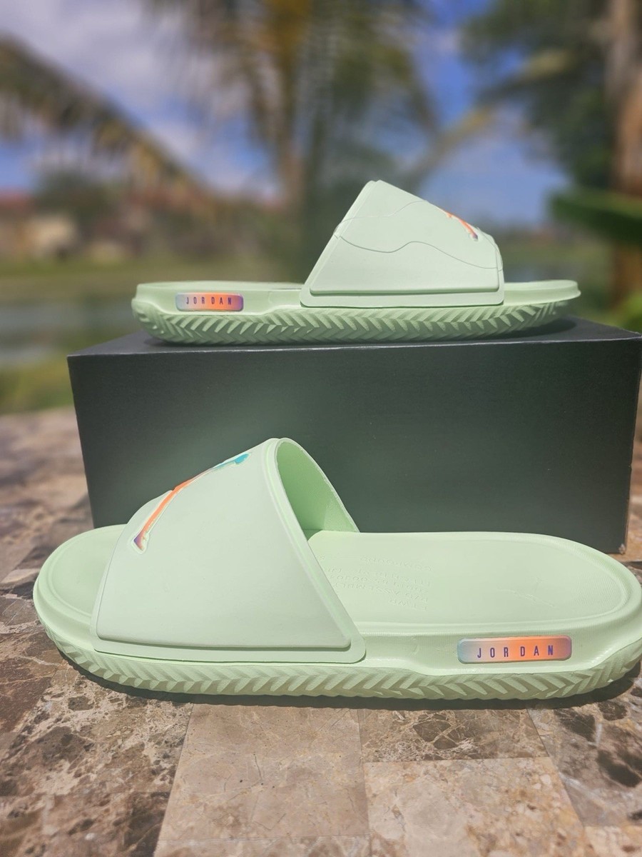 Size 14 Nike EYBL Calm Slides Sandals Mint Green Family PE  display picture 2