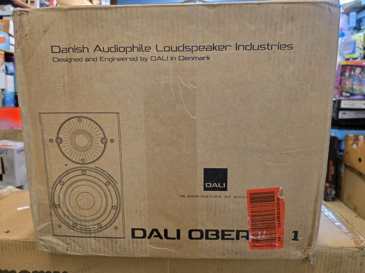 DALI Oberon 1 Bookshelf Speakers - Black (Pair) | eBay