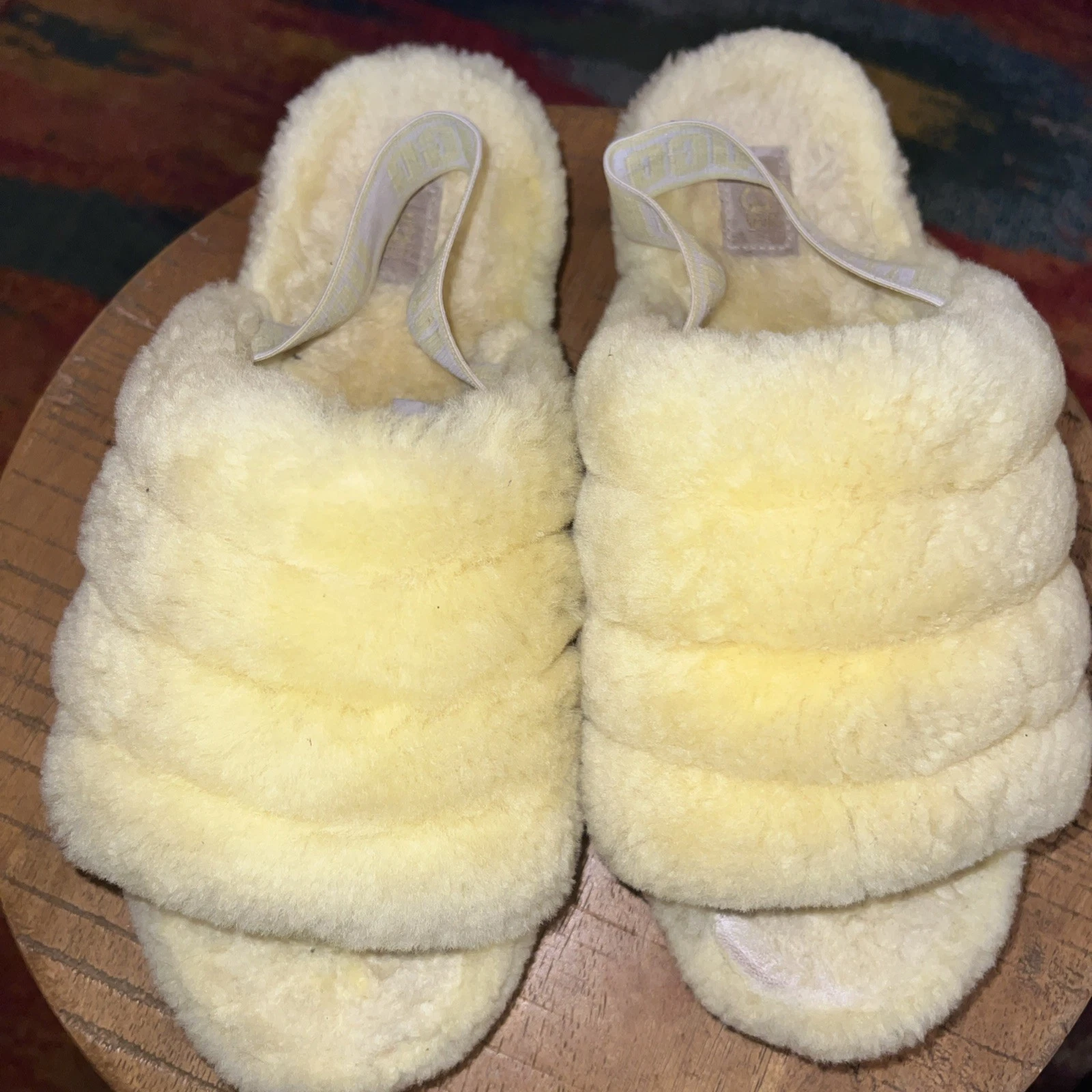 UGG Fluff Yeah Slingback Slide Sandalo Neon Giallo Verde Donna Taglia 10