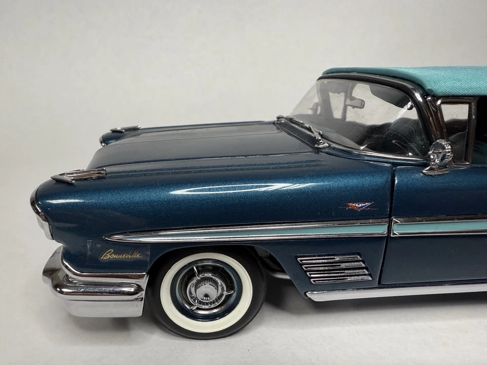 Pontiac Bonneville 1958 Danbury como nuevo convertible coche diecast - verde azulado/azul B11 Foto 2 de 4