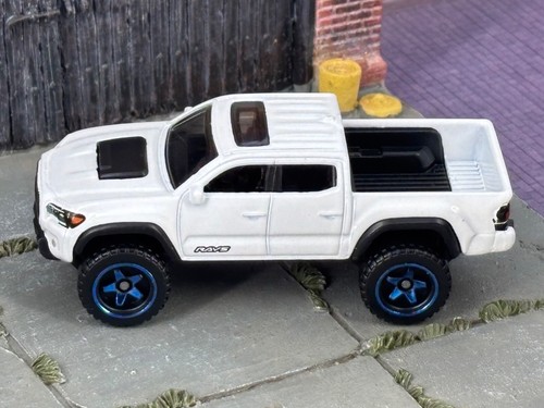 🔥(Loose Hot Wheels) U-PICK Trucks Cars Mainlines BOX SHIPPED Premiums BW’s🔥 - Picture 161 of 678