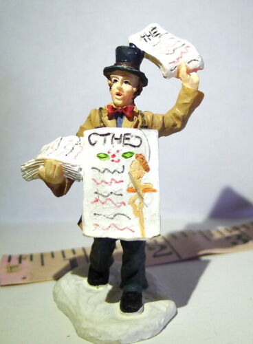 Grandeur Noel Victorian Christmas Village Newspaper Town Crier Man Figurine 2002 - Picture 1 of 5