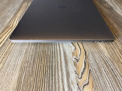 Apple MacBook Pro 15