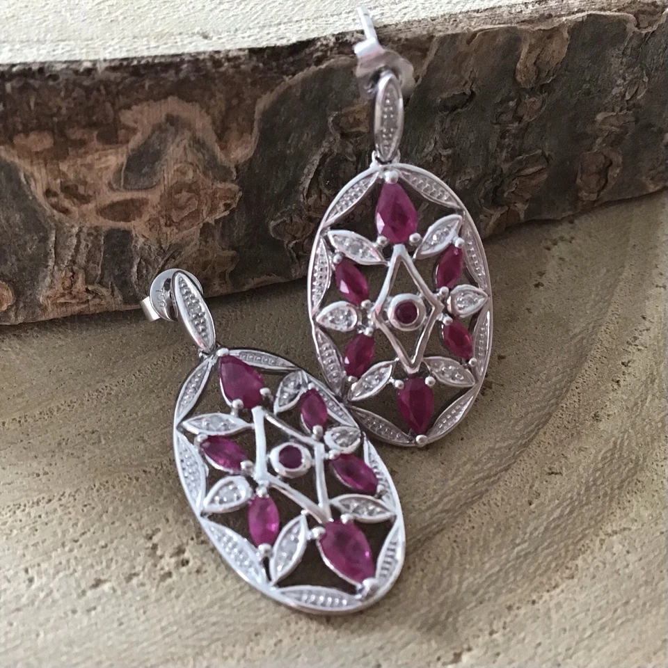 Diamond and Ruby set in 9ct White Gold Oval Filigree Vintage Earrings - Image 3 of 4