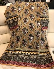 Pakistani Three Pieces Shalwar Kameez And Dupatta Dress.