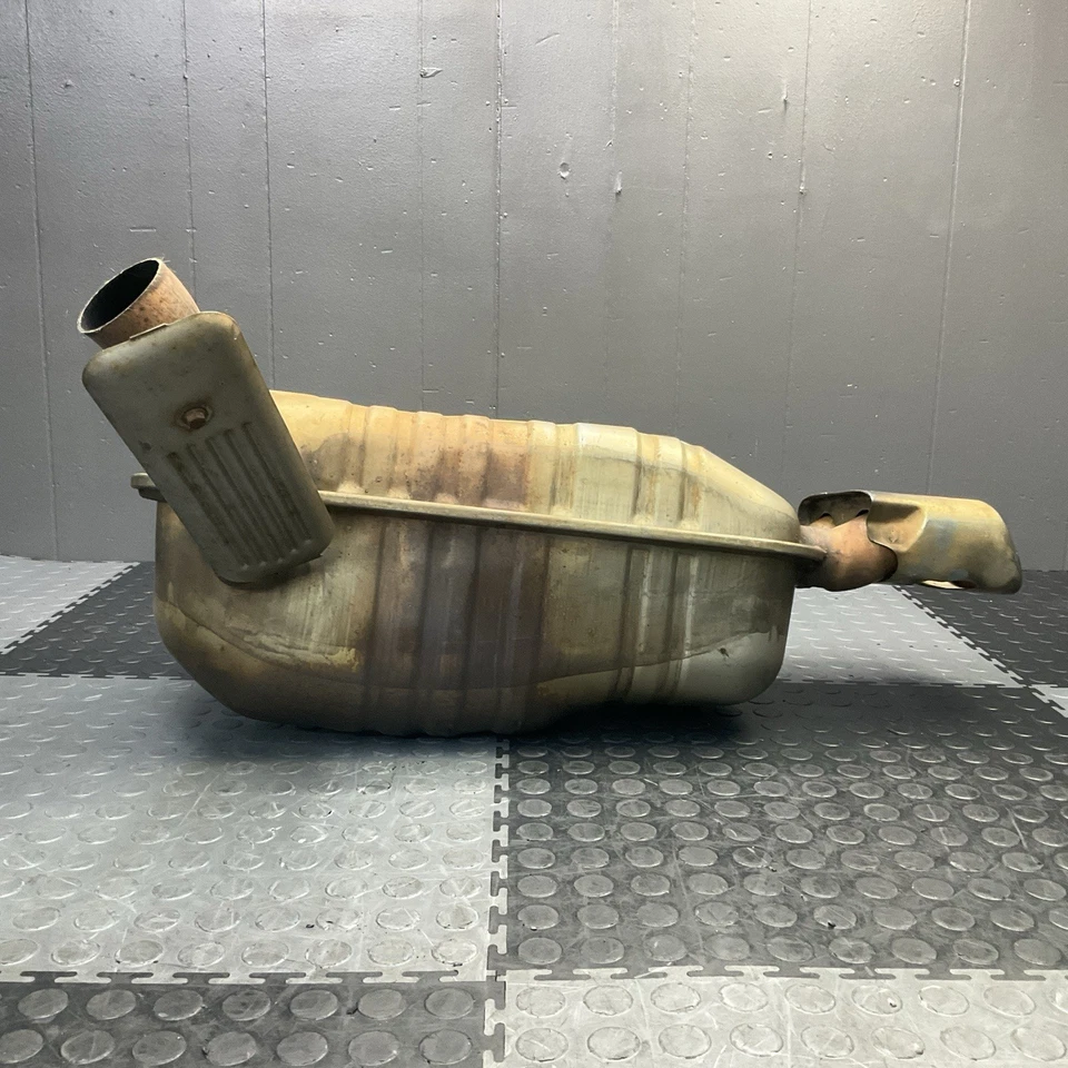 2008-2014 Volvo XC90 3.2 Liter FWD Rear Exhaust System Muffler OEM - Image 3 of 4