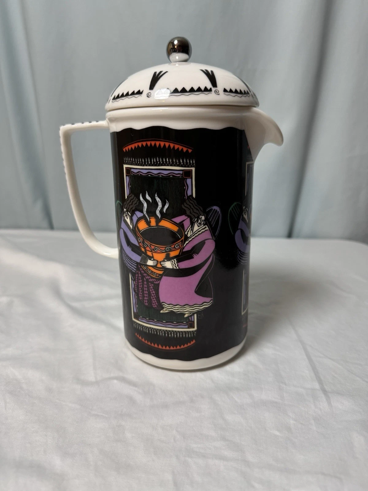 Chaleur French Press Ceramic Coffee Maker 32 oz Matt Walton Art “Modern Ladies"
Opens in a new windo