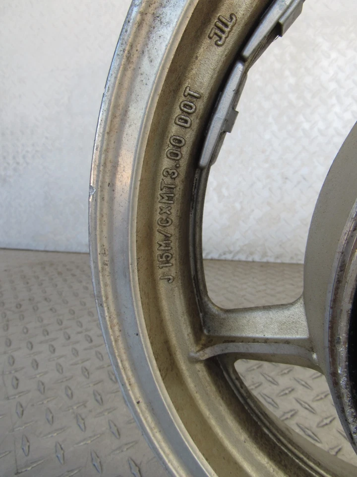 Llanta trasera Yamaha XV1100 XV 1100 1993 93 VIRAGO Foto 4 de 4