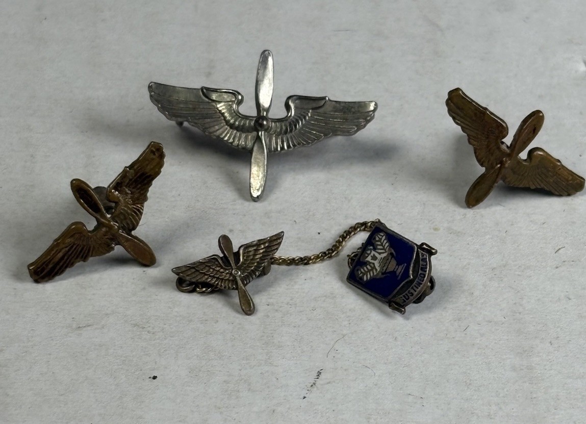 WWII U.S. Army AIR Corps USAF Wings & Propeller Pins Screwback Tie