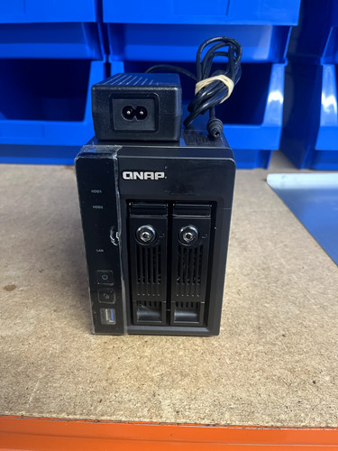 TS-253 Pro-8G QNAP 2 Bay NAS 8GB Speicher mit Netzteilkabel