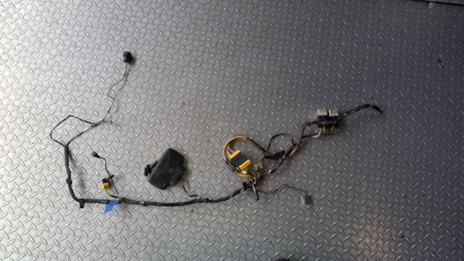 Picture 1 of 4