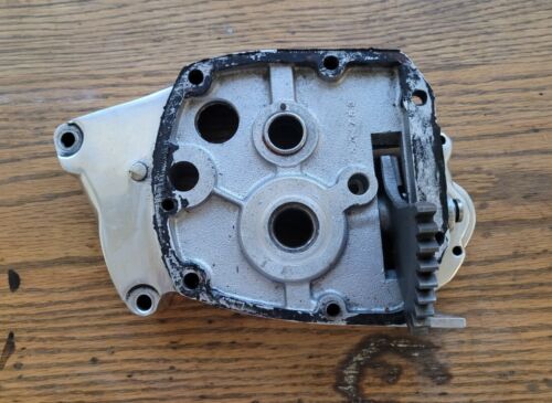TRIUMPH 650 750 INNER GEARBOX COVER OEM 57-3752 - Picture 1 of 11