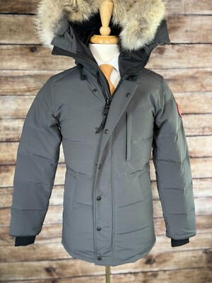 NWT Canada Goose Carson Parka Fusion Size S w/ Coyote Fur