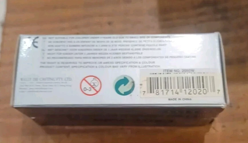 WELLY 1953 Chevy 3100 Pick up 1:60 Scale DIECAST CAR in Original Unopened Box - Image 4 of 4