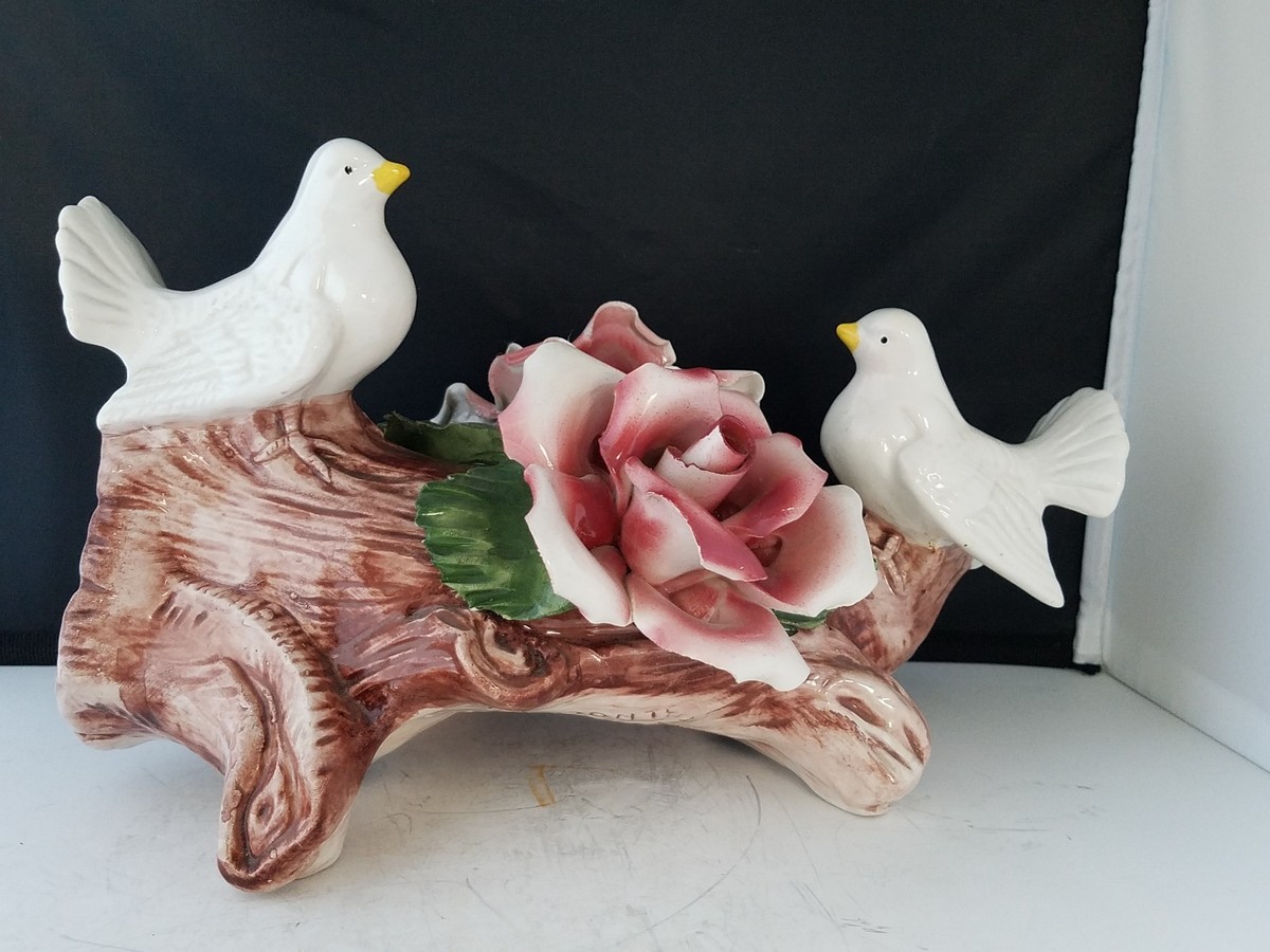 capodimonteカポディモンテ　Bedin『春の訪れ』イタリア　高29cm Capodimonte porcelain Birds & Flowers on Trunk Figurine