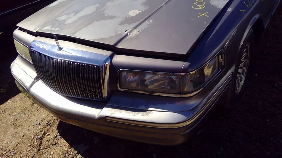 (LOCAL PICKUP ONLY) Passenger Right Rear Door Glass Fits 95-97 LINCOLN & TOWN CA - Imagem 3 de 4