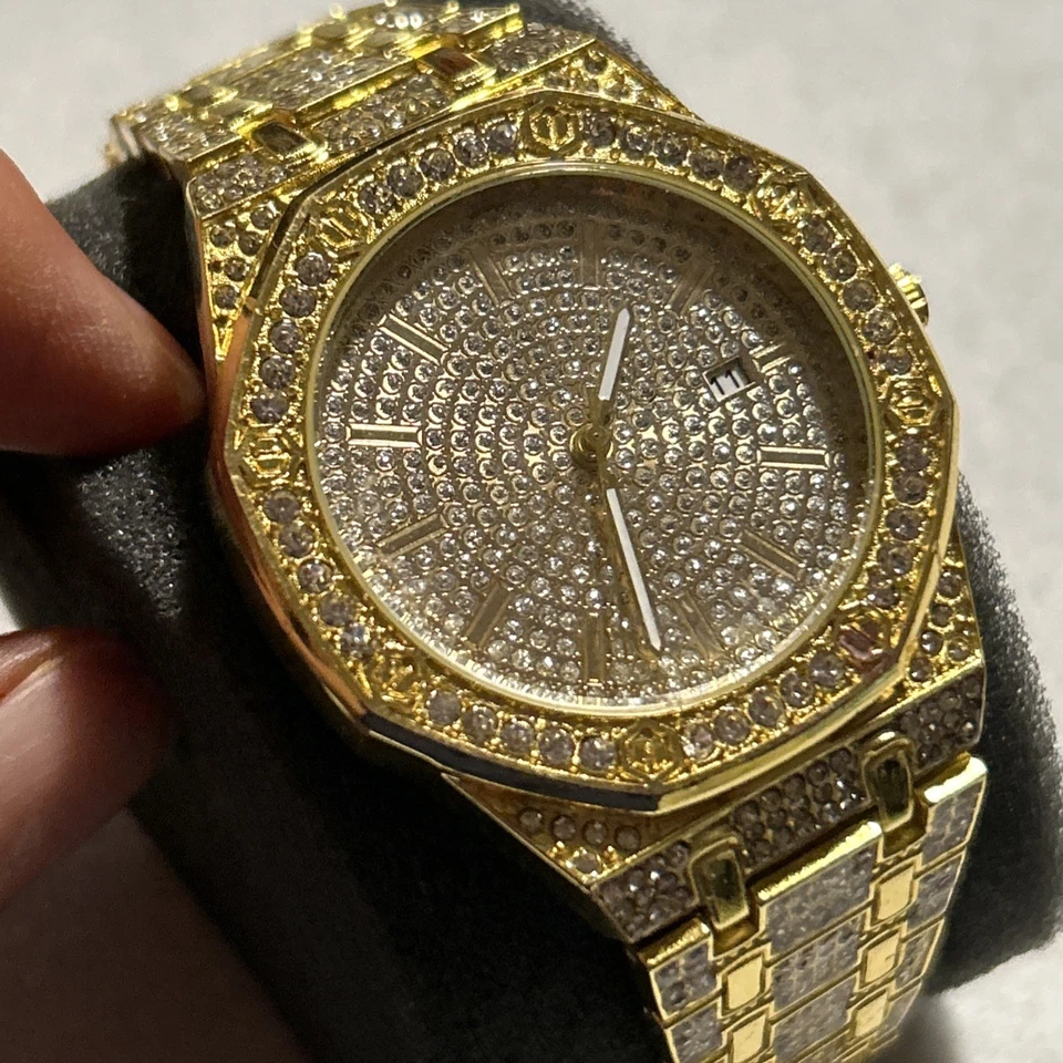 Belo relógio de pulso masculino Bling - Imagem 2 de 4