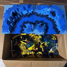 Vintage LEGO Sets Aquazone Neptune Discovery Lab 6195 No Box 6983 Ice Station