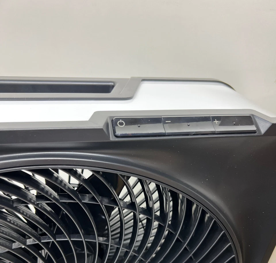 Vorando FA1-0240-43 Box Fan White and Black With Carry Handle High Velocity - Image 3 of 3