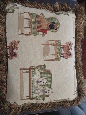 Tapestry Throw Pillow Pug Pomeranian Westie Dogs Tan  20x17 Unbranded Fringe
