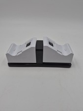 PowerA 1500003-01 Xbox One Dual Controller Charging Station White MI1076685