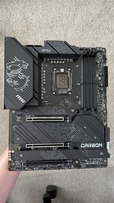 MSI MPG Z690 CARBON WIFI ATX Motherboard Wi-Fi 6E LGA 1700 DDR5 Multi-GPU