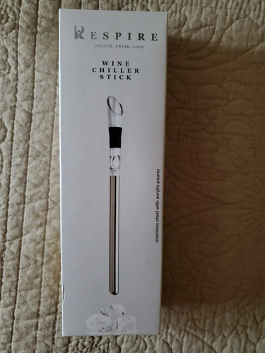 Respire wine chiller stick with pourer. Keeps wine cold up to 1 hour. NIB