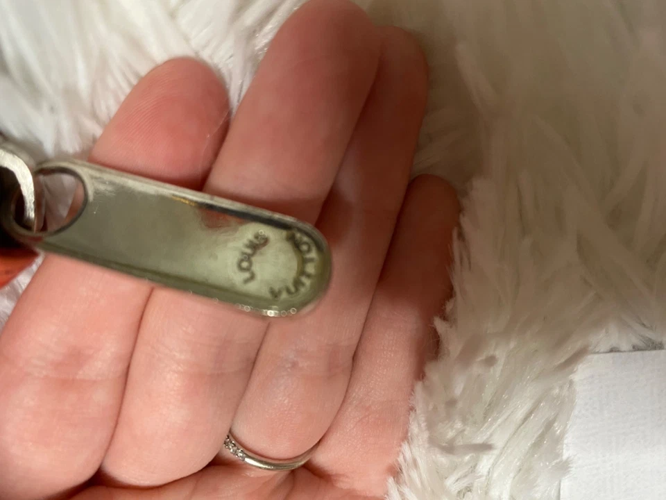 Auténtica cartera Louis Vuitton Vernis Reyures Zippy en amapola Foto 4 de 4