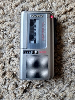 Sony M-570V Handheld Cassette Voice Recorder