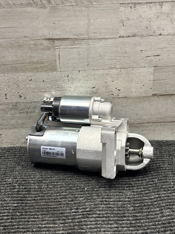 Motor De Arranque WAI 6941N se adapta 06-13 Chevrolet Corvette 7.0L-V8 Foto 2 de 4