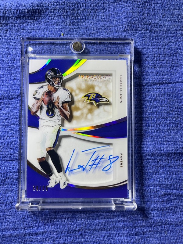 2019 Panini Immaculate Lamar Jackson Shadow Box Auto /25!! Ravens