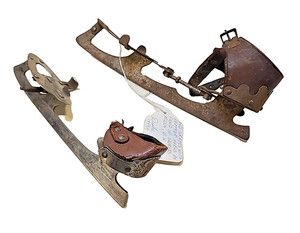 Keene Mfg. No. 302 Adjustable Ice Skates – Vintage Metal Skates, Various Sizes