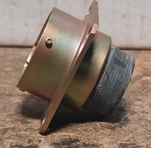 BENDIX #SP02CE18-32P-001 CONNECTOR, WALL MOUNT (32 PINS, CRIMP PINS) Q135 - Picture 5 of 5
