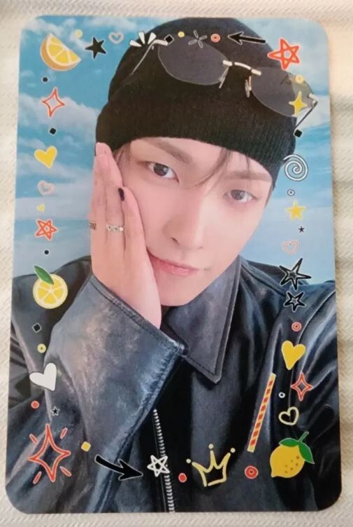 ATEEZ - ATEEZ FIREWORKS HONGJOONG PHOTOCARD サノク ATEEZ HONGJOONG WORLD EP FIN WILL US POP UP EXCLUSIVE