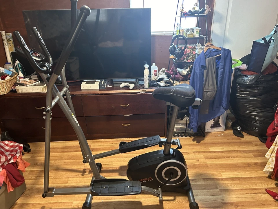 Weslo WLEL32115 Momentum G 3.2 Bicicleta/Entrenador elíptico Híbrido 2 en 1 Foto 3 de 3