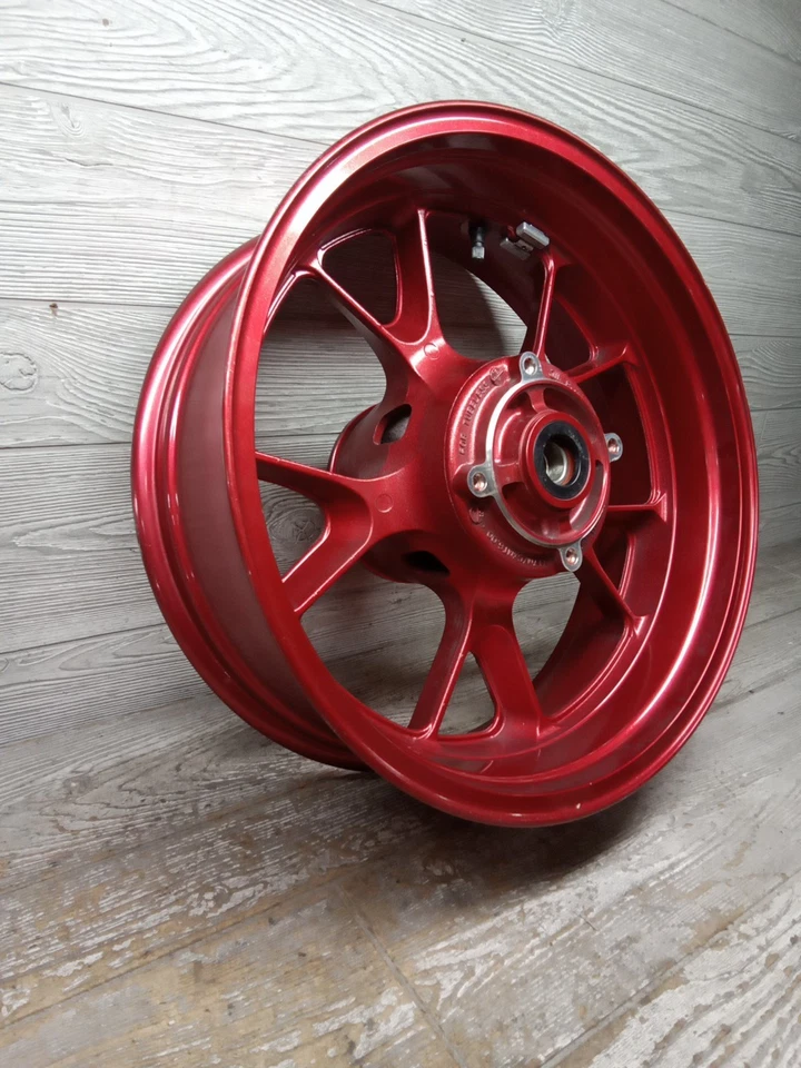 Llanta trasera Kawasaki Ninja Zx-14 2006-2011 roja con rodamientos (recta) Foto 2 de 4