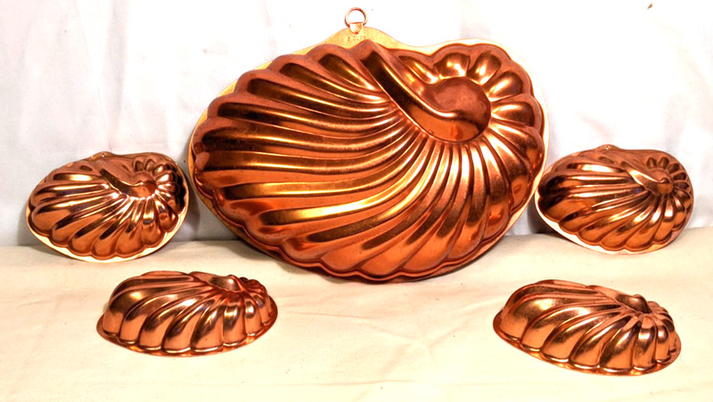 Vintage Large Nautilus Seashell Copper Gelatin Jello Mold and 4 Individual Molds