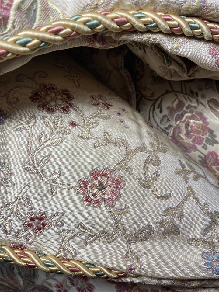 Edredón Waterford Linens King Jacquard Damasco Borde Trenzado ~ Floral Reversible Foto 4 de 4