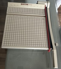Boston 2612 Manual Metal Guillotine Paper Cutter Trimmer, Series BOSTON 2612