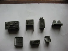 7 DIFFERENT ACCESSORY PIECES MARX TRAINING CENTER---$8.75 SHIPPING