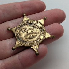 Knott's Berry Farm Sheriff Star Pinback Gold Mining