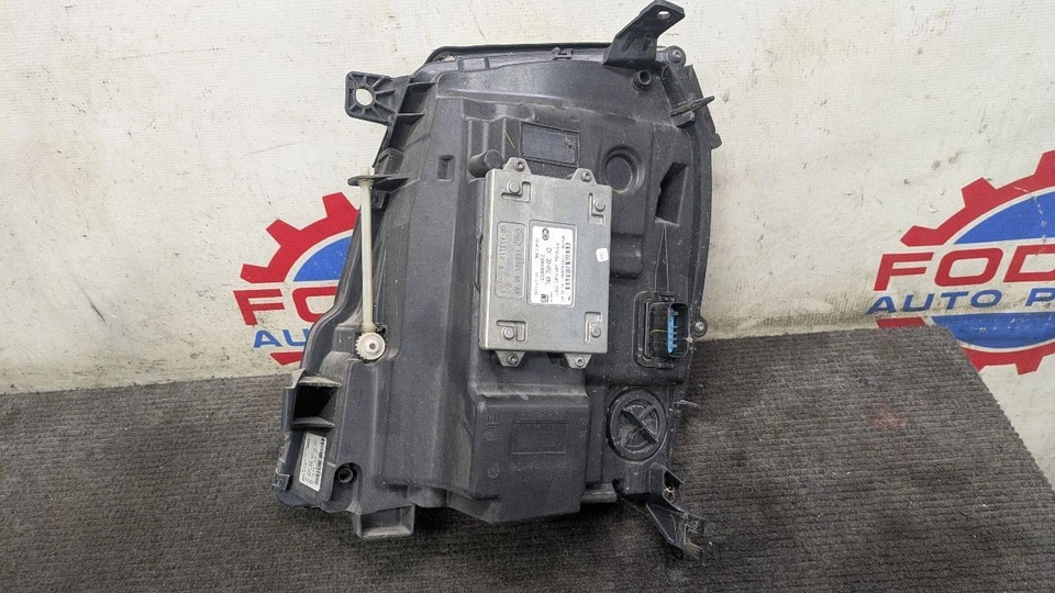 09-14 Cadillac Escalade платиновая пассажирская правосторонняя светодиодная фара от оригинального производителя - Изображение 4 из 4