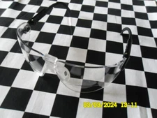 3M 13353 +1.5 Lexa safety Eyewear Clear DX Lens Black Frame Size Medium ppe
