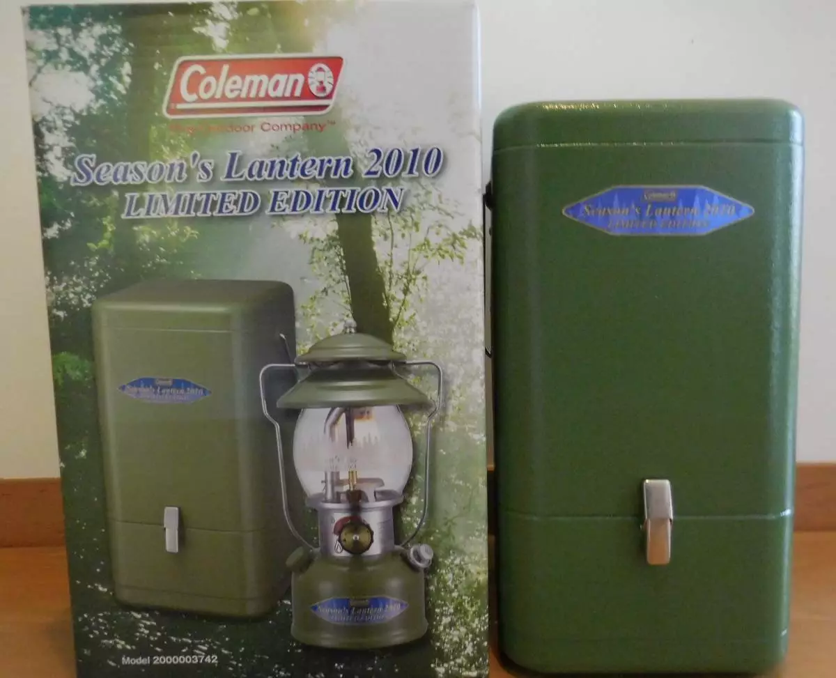 Coleman Seasons Lantern 2010 Limited Edition Forest Green NEW Season's  Model JPN